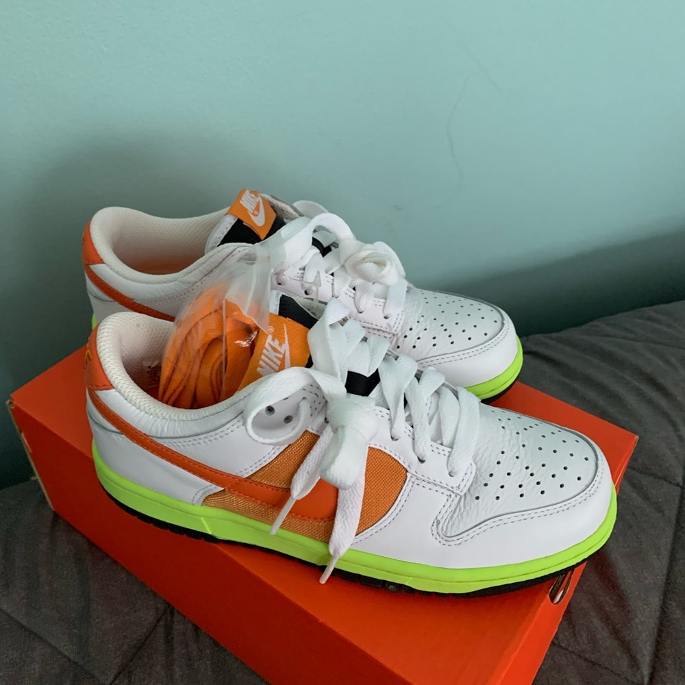 Wmns Nike dunk blaze orange